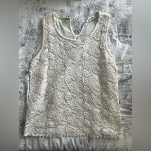 Elegant White Lace Sleeveless Top